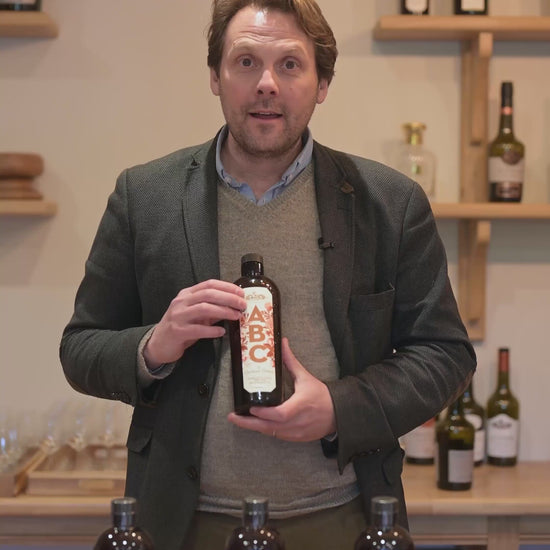 Lot-de-trois-bouteilles-ABC-vidéo